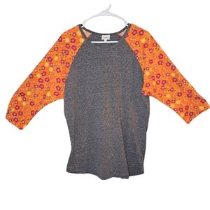 LuLaRoe 3/4 Sleeve Baseball Tee Patterned Sleeves Plus Size 2XL